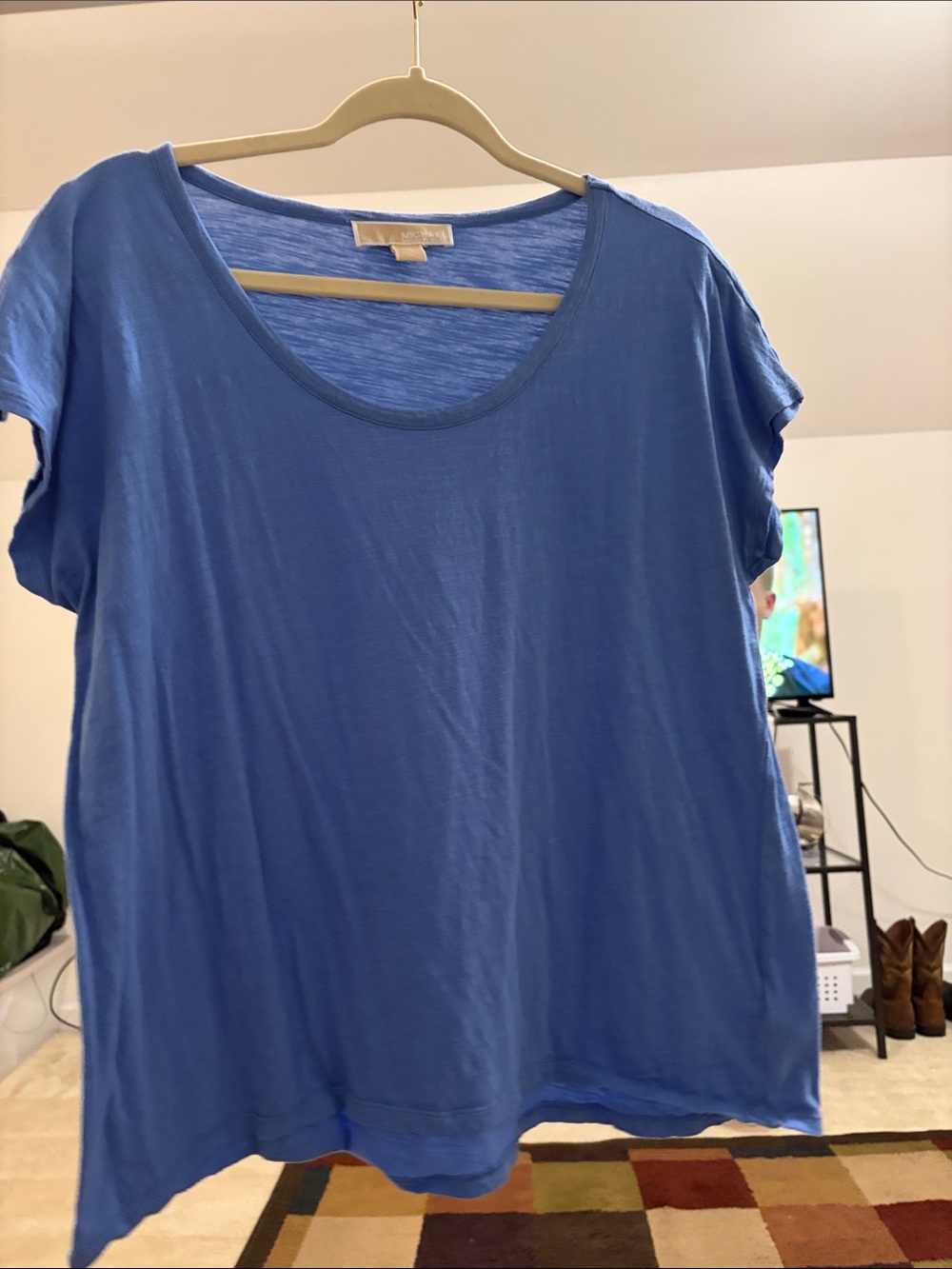 MICHAEL Michael Kors Scoop Neck Short Sleeve Tee in Blue